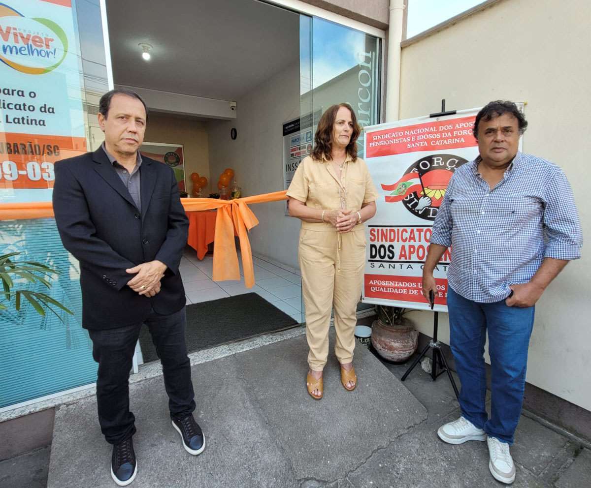 inaugura cao tubarao